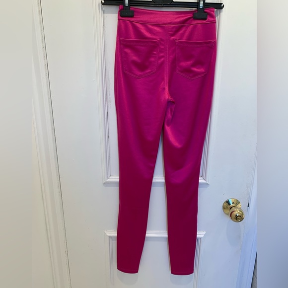 NWOT SKIMS fuschia disco trousers. Size XXS - Picture 5 of 6